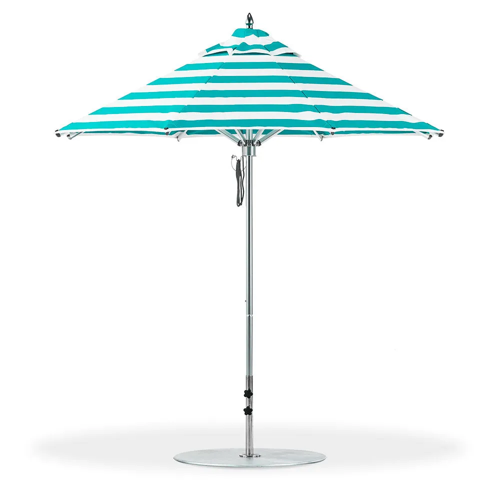 7.5' Oct Greenwich Aluminum Market Umbrella