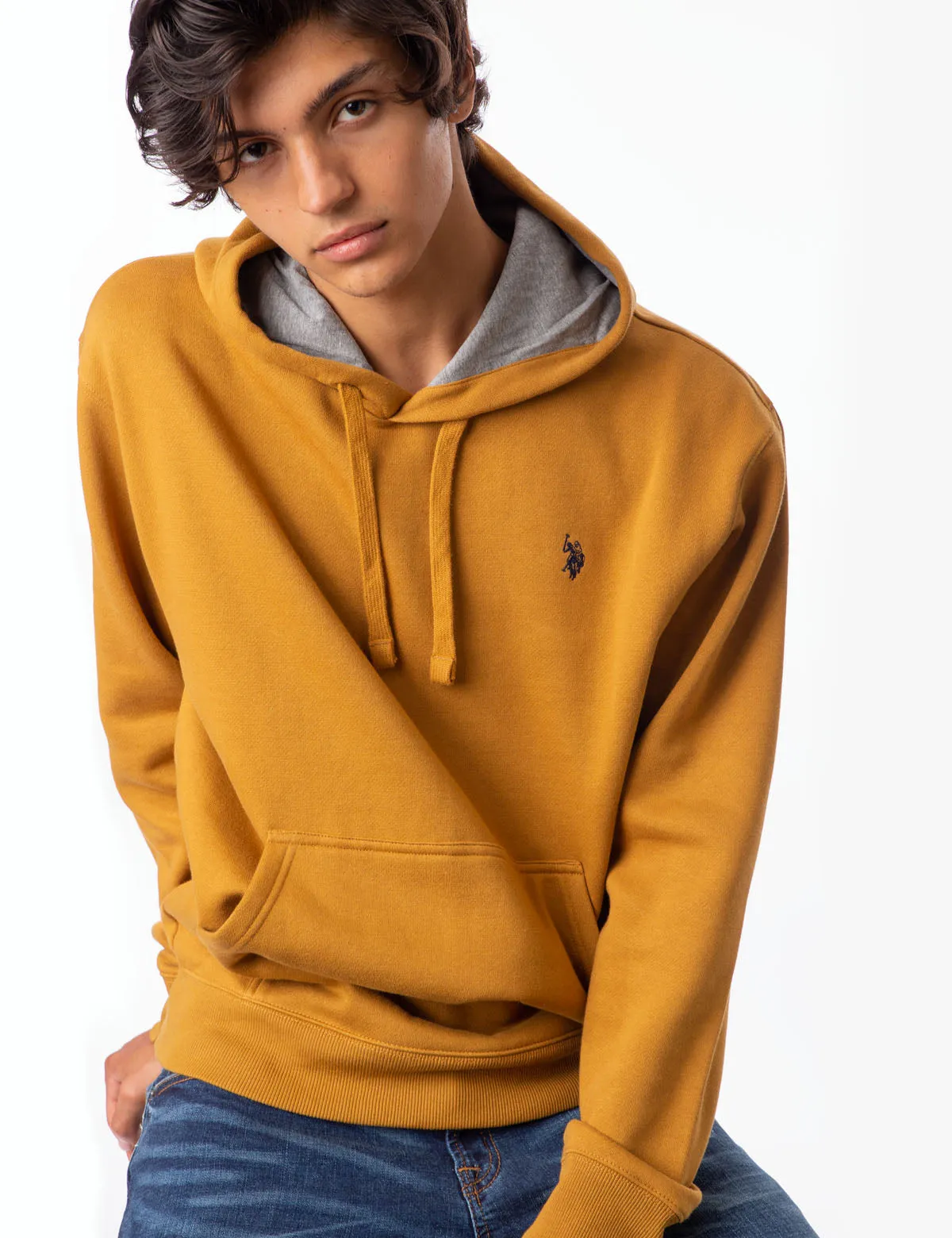 CLASSIC PULLOVER HOODIE