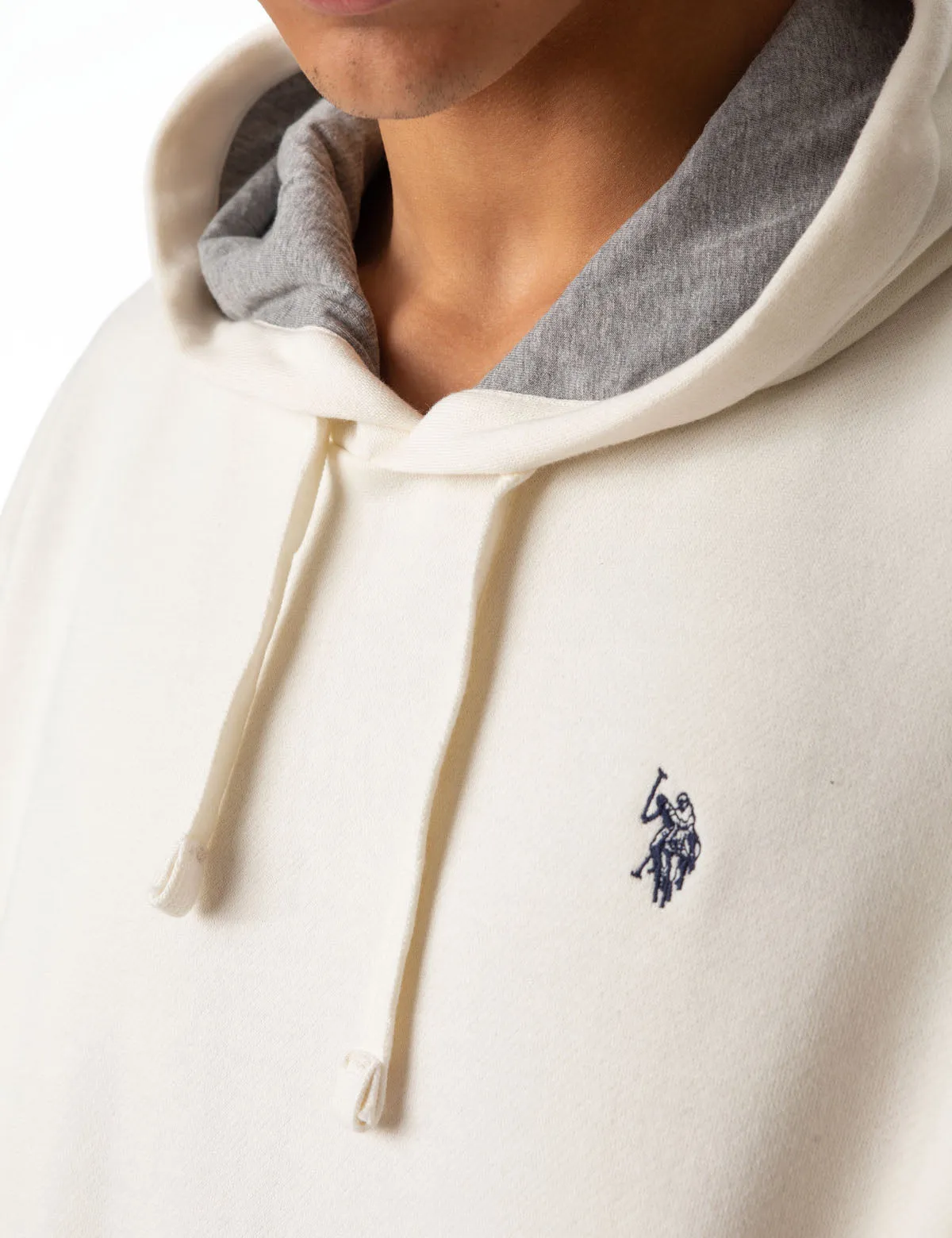 CLASSIC PULLOVER HOODIE