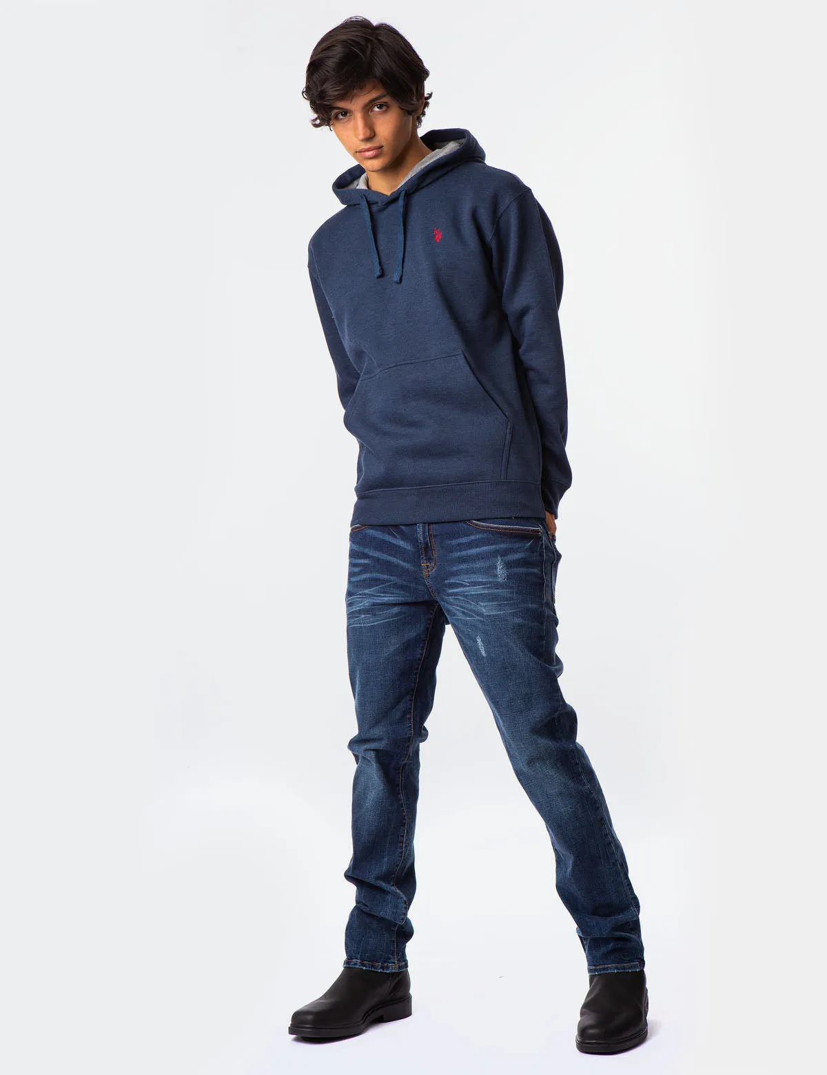 CLASSIC PULLOVER HOODIE