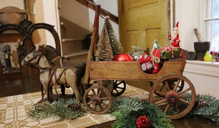 Pull Toy Horse Double Team Stenciled Cart