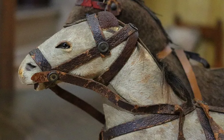 Pull Toy Horse Double Team Stenciled Cart