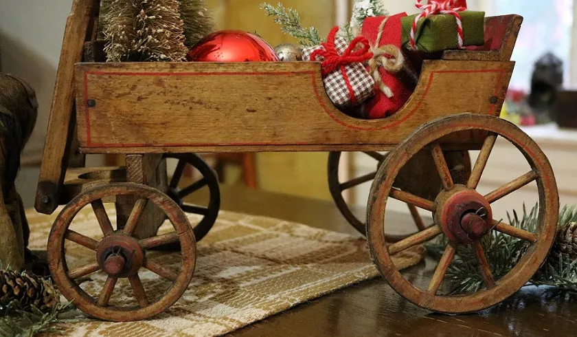 Pull Toy Horse Double Team Stenciled Cart