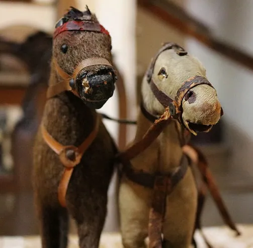 Pull Toy Horse Double Team Stenciled Cart
