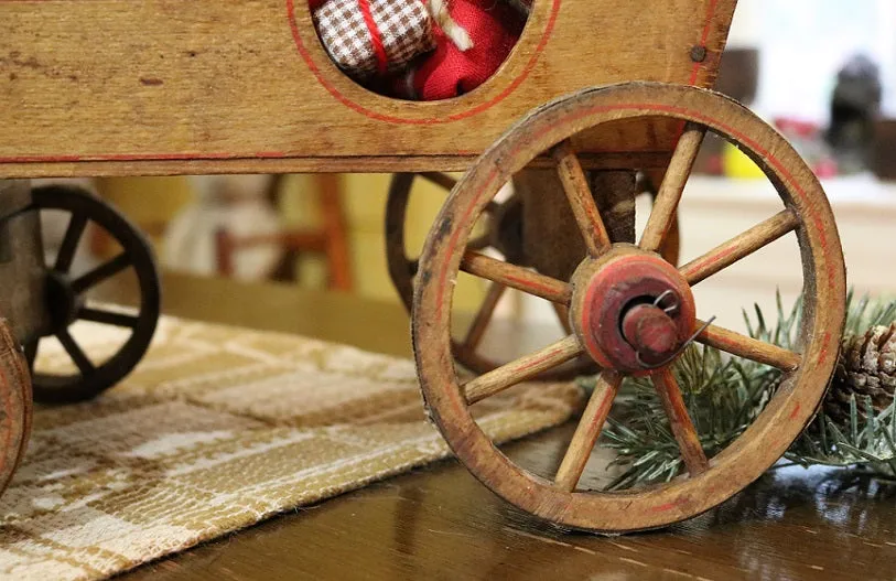 Pull Toy Horse Double Team Stenciled Cart