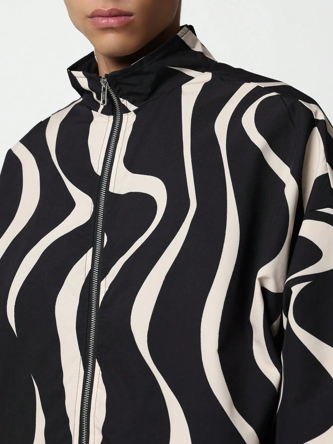 Regular Fit Zip-Up Funnel Neck Swirl Nylon Track Jacket